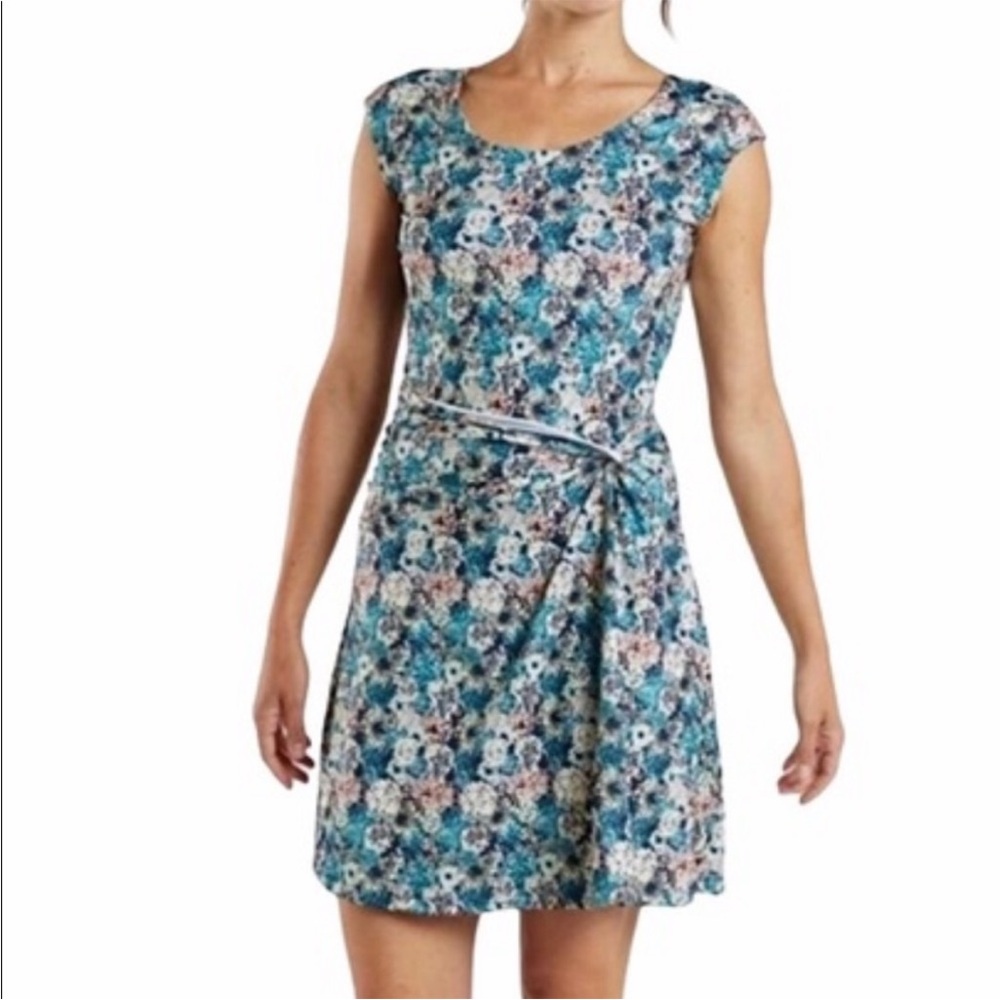 Patagonia Seabrook Twist Dress; Lower Crossover Back, Floral - Womens Medium